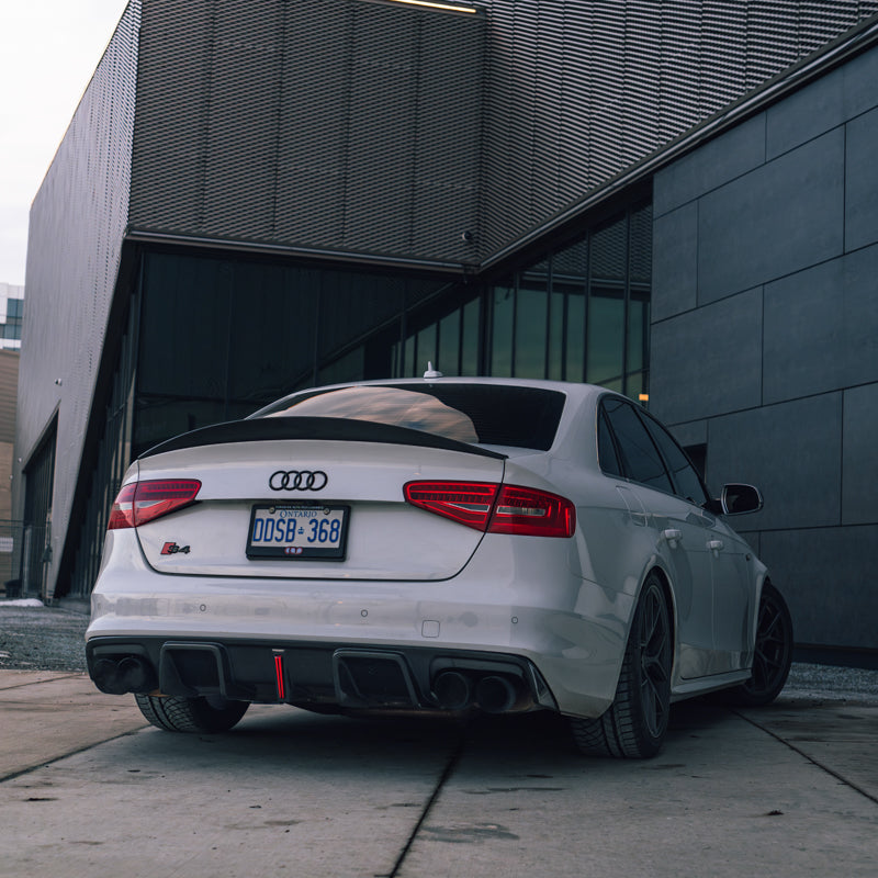 2013-2016 B8.5 Audi A4/S4 - CAP Carbon Fiber Rear Vertical LED Diffuser - V4
