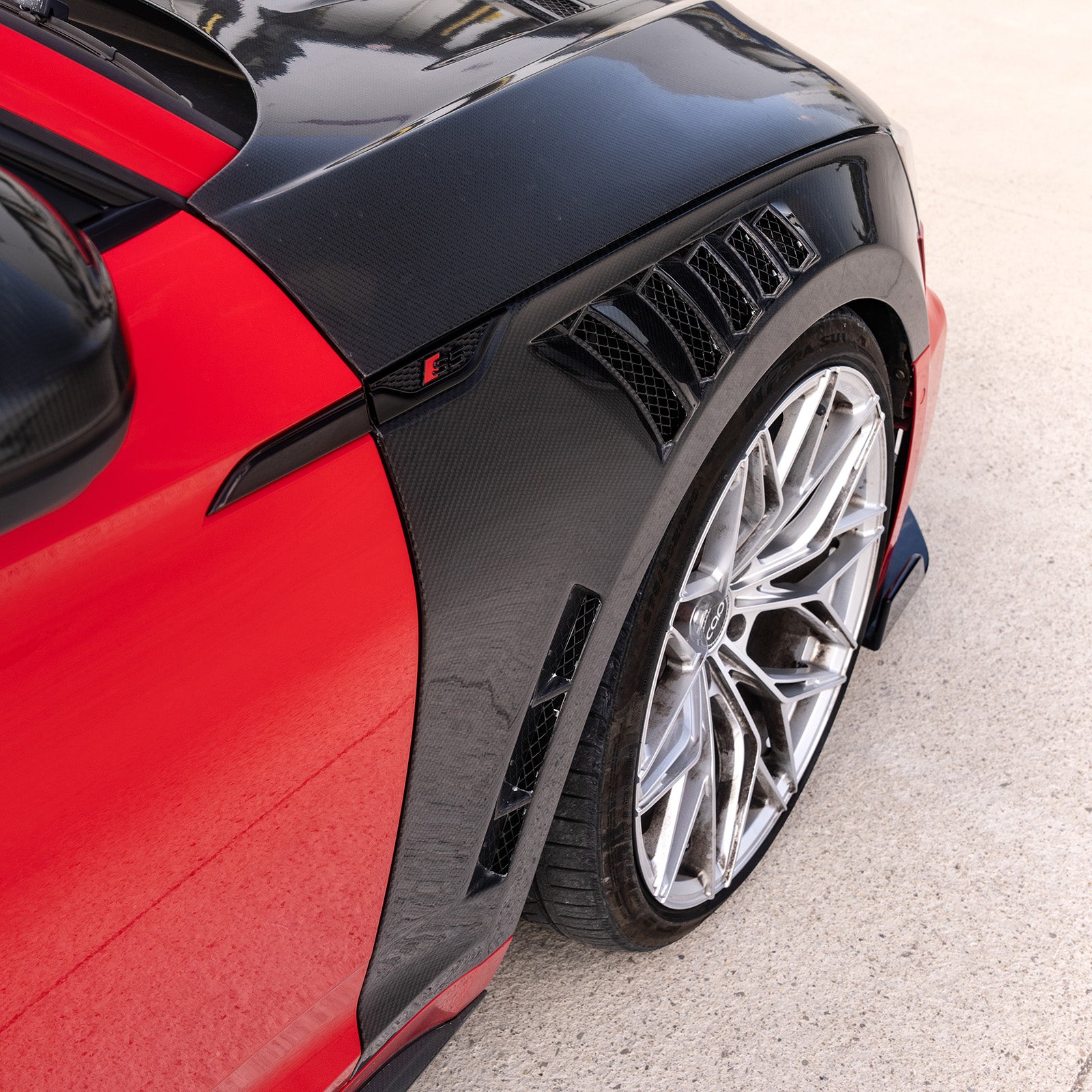 2018-2024 B9/B9.5 AUDI A5/S5 CAP Dry Carbon Fiber Fenders (Pair)