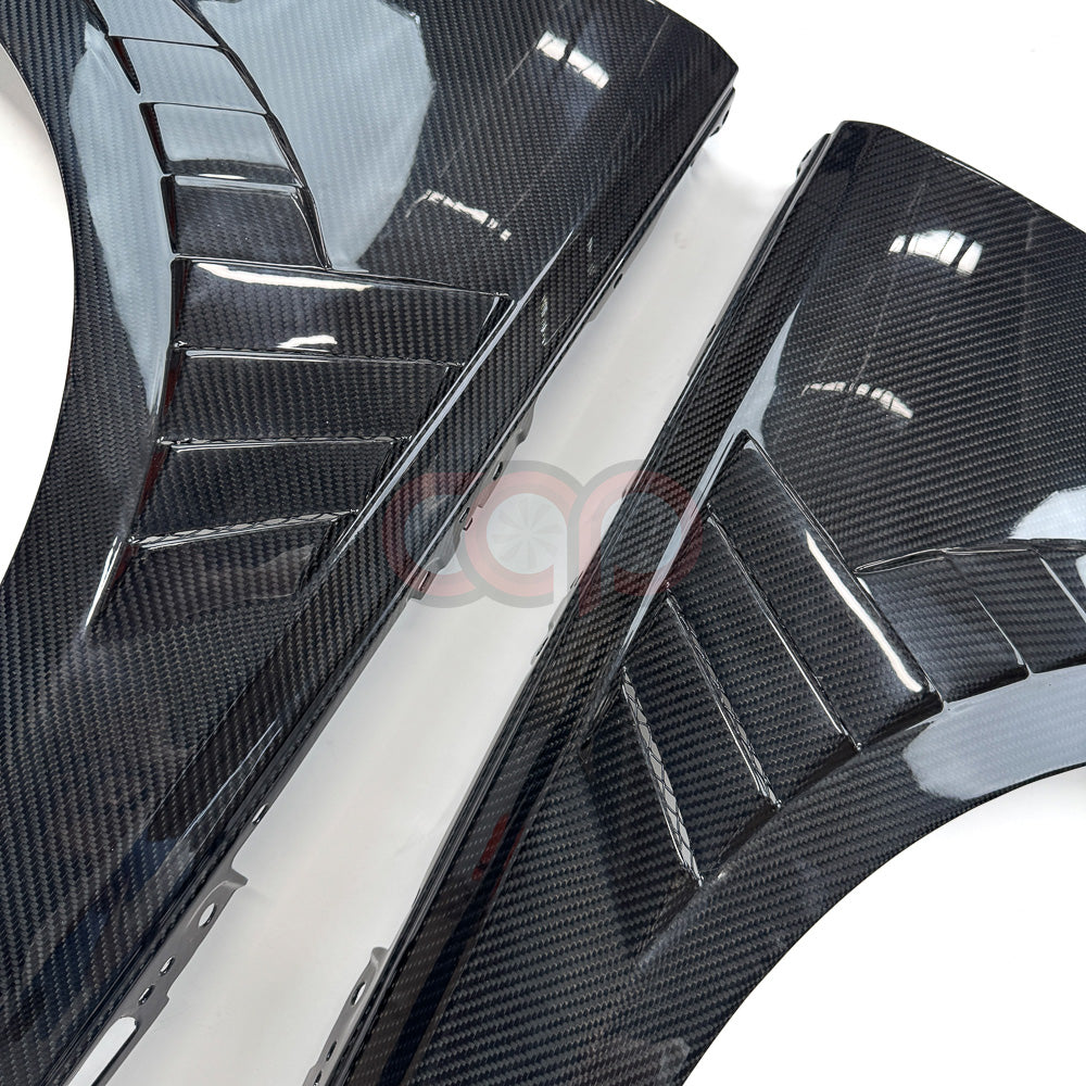 2020-2025 B9.5 AUDI A4/S4 CAP Dry Carbon Fiber Fenders (Pair)