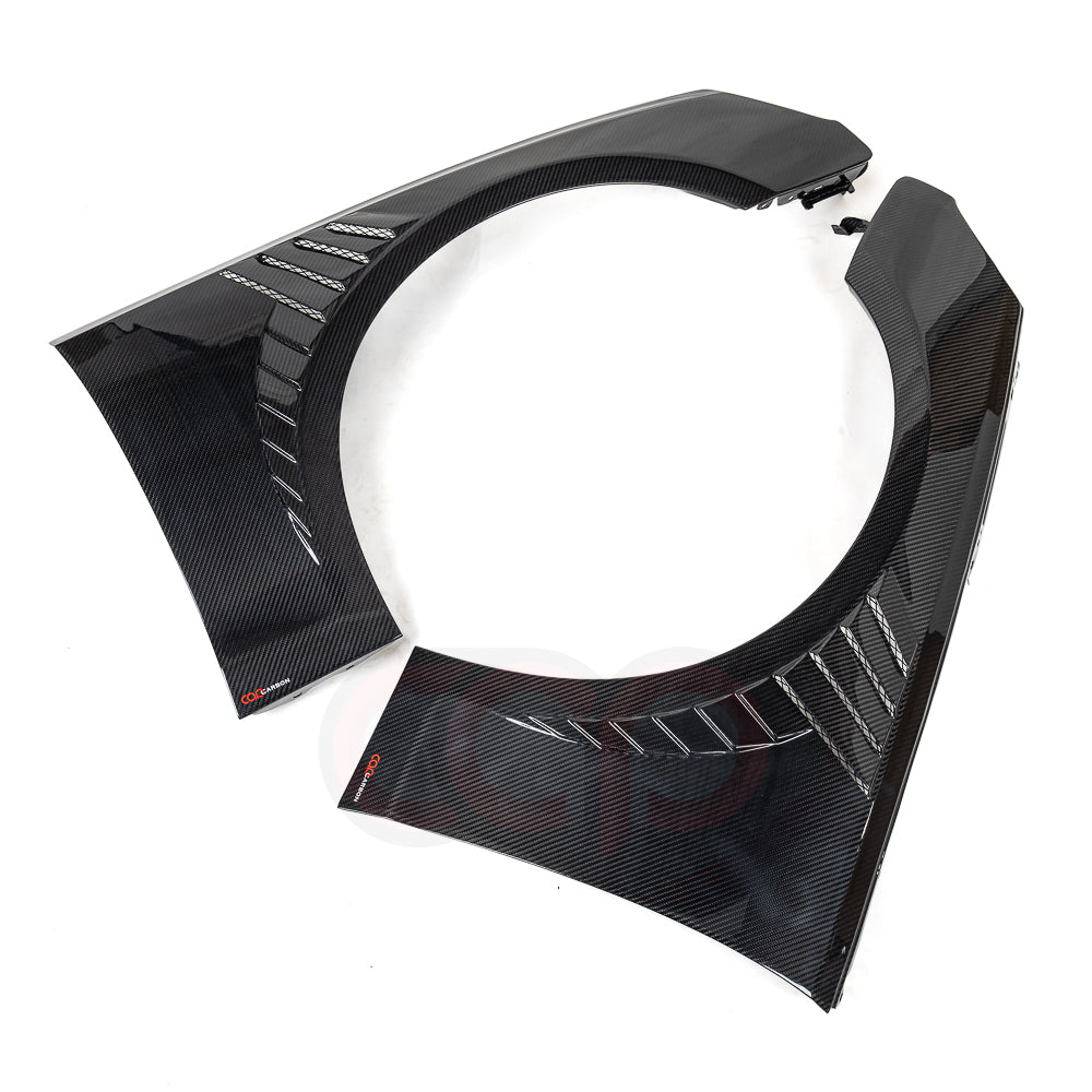 2020-2025 B9.5 AUDI A4/S4 CAP Dry Carbon Fiber Fenders (Pair)