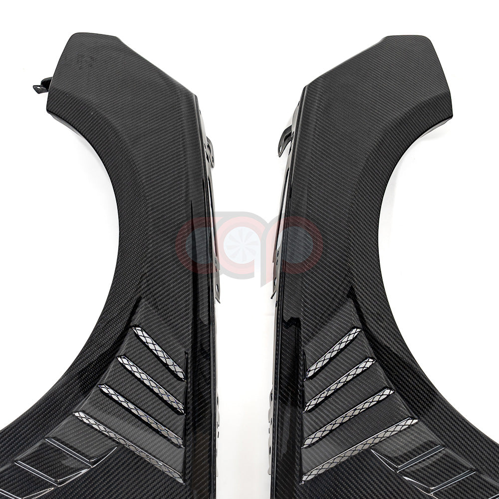 2020-2025 B9.5 AUDI A4/S4 CAP Dry Carbon Fiber Fenders (Pair)