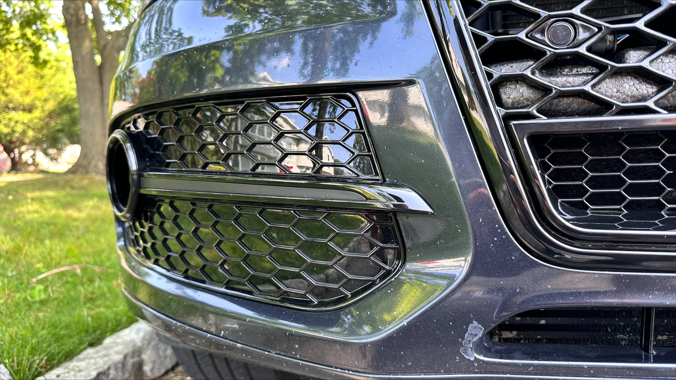 2013-2017 Audi RSQ5 Honeycomb Fog Grilles | 8R.5 B8.5 Audi Q5 Non S-Line